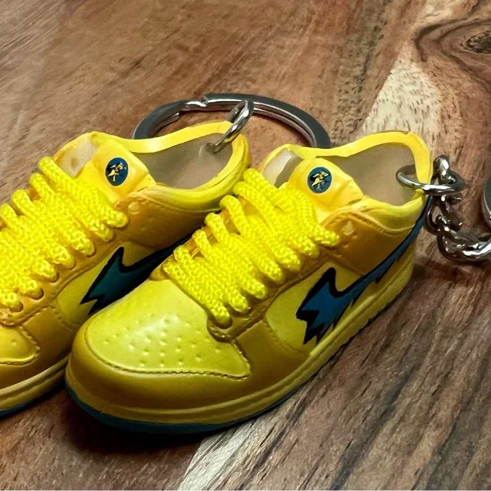 NIKE Grateful Dead Dunks 3D Keychains one pair - Picture 3 of 8